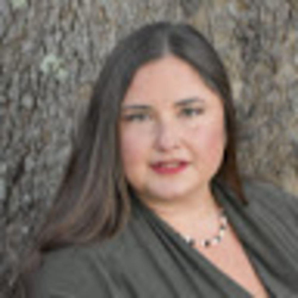 Meet your Posher, Angelica